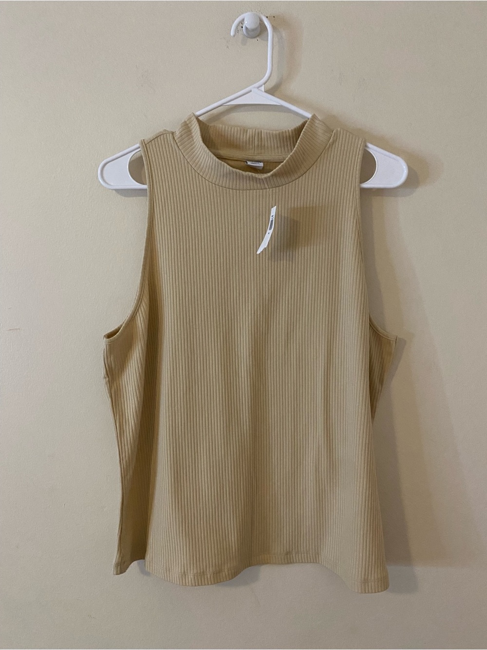 Old Navy Ribbed Mock Neck Tank Top - Beige Plus XXL